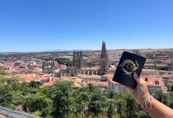 Blick über Burgos mit Kathedrale